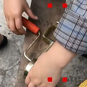 3 มุมมั่นใหม่ของเหล็กผสม ที่แกะข้าวโพดด้วยมือ วัสดุ: เหล็กผสม