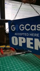 GCASH OPEN CLOSED DOOR BANNER 7.8X5.5"
