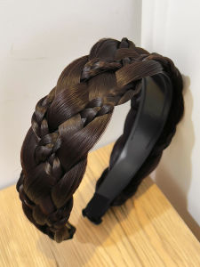 ZUOOU | Wide Fishbone Braid Hair Clip for Women