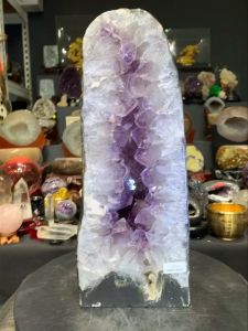 wood element fast selling murah cheap amethyst geode crystal cave 11kg高挑木形💯天然紫晶洞 左侧边白玛瑙结晶 紫晶体带有钛晶共生✅ (如定制实木底座另加RM60) 高height: 38cm 宽width: 15cm x 14cm 洞hole: 2.5cm 重weight: 11kg 📍Johor Bahru 区可自行取货或邮寄服务