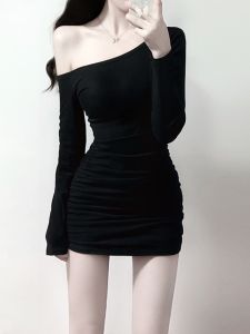 Váy Ngắn Bó Sát Màu Đen Gợi Cảm Không Tay Cổ Chéo Váy Ngắn Khiêu Vũ Cho Nữ Mùa Thu Xuân Đông Váy Ngắn Không Tay Màu Trơn