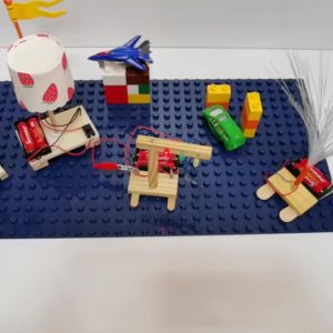 【READY STOCK】Children DIY Electric Scientific Experiment Model Kit Mini Toys Assemble Hand-Operated Creative (TOY148)