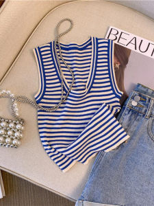 Áo Len Dệt Kim Sọc Ice Silk Ngắn Cho Nữ Mùa Hè Ngoài Trời Độc Đáo Ngọt Ngào Và Cay Nồng Áo Len Cardigan Cổ Tròn Không Tay Thường