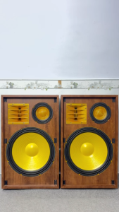 LOA ĐỨNG PIONNER THÙNG GỖ CAO CẤP BASS 40 VÀNG - LOA 3 ĐƯỜNG TIẾNG ( GIÁ 1 CẶP )