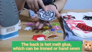 Miếng Vá Ủi Quần Áo Hình Bông Hoa Hồng Đen hoặc Trắng - Kích thước 10cm