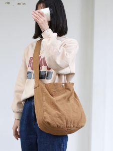 Japanese Style Washed Distressed Tote Big Bag Messenger Bag Female Cotton Canvas Bag Student Wide Shoulder Strap Shoulder Bag Bag Fashion