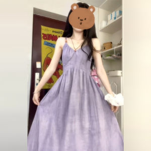 ชุดเดรสยาวสายเดี่ยวสีม่วงฝรั่งเศสสไตล์นุ่มสำหรับผู้หญิงในช่วงฤดูร้อนปี 2025 ชุดไปเที่ยวชายหาดสุดหรูหรา