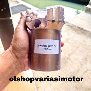 Mata Bor Sumur Air PDC Bit 4 Inc 3 Wings 101mm NW Female Thread Khusus Untuk Pengeboran Lahan Keras Bebatuan