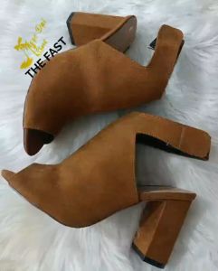 Bốt hơ mũi thời trang gót thô mới NĐ163