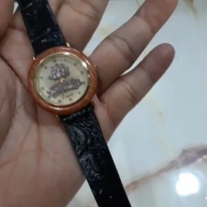 Đồng hồ nữ độc lạ Nagasaki size 33.5mm niềng gỗ thuyền buồm dây da second hand si Nhật