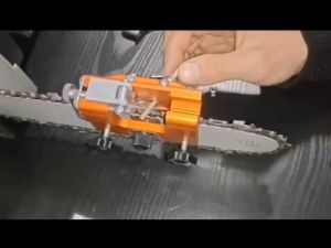 Hand Operated Chain Grinder Portable Household Manual Chain Grinding Tool With 5 Grinding Heads Suitable For Most Chains