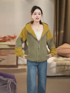 Loose Fitted Hooded Patchwork Thick Fashion Sweatshirt