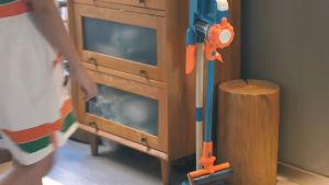 Simulation Electric Cleaning Vacuum Cleaner Toys Set Housekeeping 仿真吸尘器玩具 Wireless handheld Toys Vacuum toys for Kids Pretend Playsets 2859