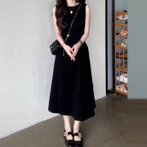 LIRUSHAN | Elegant Small Height Suitable Summer Black Sleeveless Dress