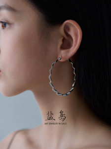 YANDAO | High-end Unique Charm Large Hoop Earrings
