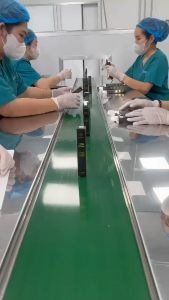 Nước hoa nam CRNAIRA 1988 BOSS 10ml dạng xịt – Mùi gỗ nam tính thơm lâu 6–8 giờ