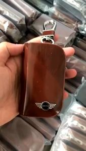 PROMO Gantungan Kunci Dompet Kulit eksklusif STNK logo mobil TOYOTA AVANZA INNOVA CAMRY dll