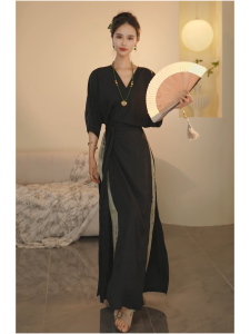 Váy Dài Cổ Điển Thanh Lịch Cho Nữ Mùa Hè 2024 Váy Dài Tay Bảy Inch Cổ Chữ V Váy Polyester Cao Cấp Thiết Kế Mới