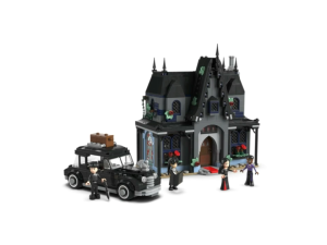 LEGO Wednesday 76786 Morticias Cottage (1002 Pieces)