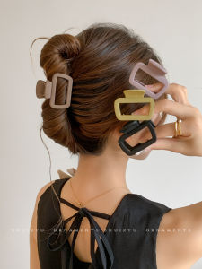 Acrylic Hair Clip for Women Small Matte Texture Shark Clip New 2024 Style Square Hair Accessory Ideal for Summer Hair