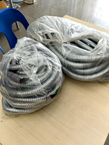 LOOSE 1M 20mm / 25mm Conduit Flexible Hose GI Steel Pipe Heat Resistant Flexible Metal Hose Industrial Electrical Wires