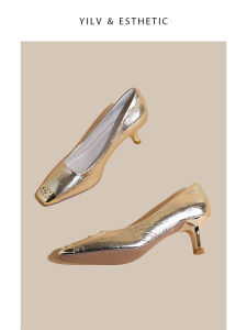 สไตล์ฝรั่งเศส รองเท้าส้นสูงนิ้วเท้าโลหะ ผู้หญิง รองเท้า ฤดูใบไม้ผลิ 2024 เดินทางแฟชั่นเรียบง่ายส้นบางหัวเหลี่ยมสีทอง