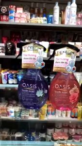 Oasis Fabric Spray Xịt Khử Mùi Diệt Khuẩn Hương Thơm Bền Lâu An Toàn Cho Trẻ Em & Thú Cưng 400ml-Snappy 4U