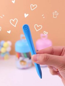 deli | Non-Toxic Washable Smooth Kids Crayons