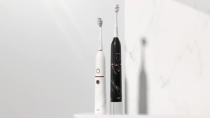 Usmile U2S Sonic Electric Toothbrush with 4 Cleaning Modes and 3 Head Toothbrush