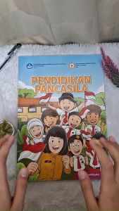 Buku Kurikulum Merdeka untuk Kelas 2 SD: Panduan Lengkap