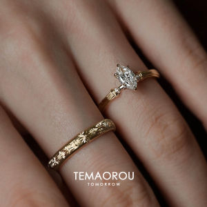 Golden Ring with Engraving Fashionable Commute Style for Women  out Alloy Embedded Artificial Gemstone Geometric Pattern