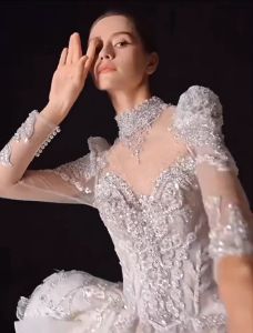 Great Design High Fashion Luxury Wedding Dress Princess Bridal Gown Big Long Train Wedding Gown - YFSN9