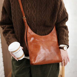 Laid-back Style Reclaimed Wood Lazy Feelings Crossbody Bag Japanese Style Tannery Leather Womens Bag Versatile Small Bag