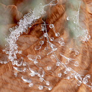 ของตกแต่งคริสมาสต์ต้นคริสต์มาสโปร่งใสสไตล์ INS อะคริลิคแถบน้ำแข็งที่แขวนตกแต่งฉากบรรยากาศรอบๆ