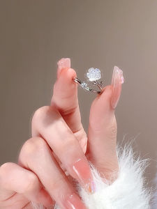 Silver Plated Copper Crystal Camellia Ring Open Band Simple Design Womens Ring Luxury Index Finger Ring Fashion Jewelry