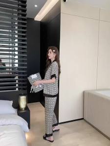 Women Ice Silk Print Pajama Short Sleeved Cardigan Set Thin Home Clothes