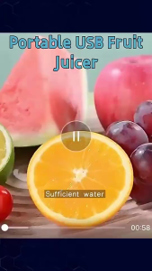 Portable electric juicer All-round three-dimensional juicing fruit separation mini juice blender