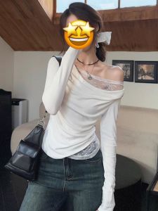 Pure Desire Lace Splice Shoulder Long Sleeve T-Shirt Womens Autumn Winter New Small Design Sweet And Spicy Slim Fit Top