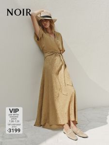 MO&Co. | Noir Series Summer Mulberry Silk Wrap Dress