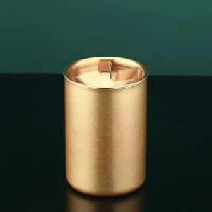 Thickened Stainless Steel Ashtray for Household Car Use Anti-Fly Ash Anti-Drop Design with Funnel Lid for Coffee Bar Ashtray