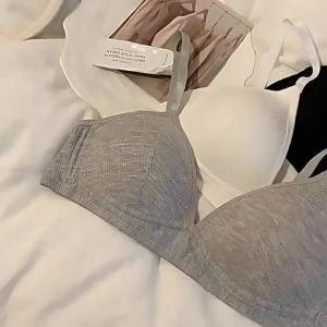 New Style Bra American-Style Girl Underwear Wireless Small Chest Gathering Seamless Thin High School Student Bra