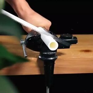 Japanese Saw Mini Handle Steel Saw Woodworking Hand Saw Garden Saw Branch Fine Tooth Saw Small Hacksaw Logging Chicken Tail Saw for Tree Trimming Outdoor Portable Garden Multi-Function Saw Mini Cutting Tool