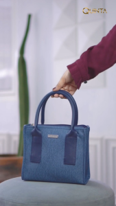 Quinta Elesa Totebag mini dengan bahan synthetic leather