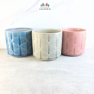 The Leaferie Reunion Flowerpot . flowerpots . flower pot . plant pots . planter . planters . Ceramic