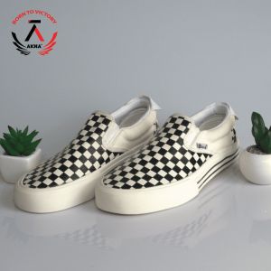 AKNA LOKAL BRAND - SEPATU SNEAKERS SLIP ON PRIA WANITA DEWASA TERBARU 2023 SEPATU COWOK CEWEK KEREN BUAT GAYA SEPATU SEKOLAH PRIA WANITA LAKI LAKI PEREMPUAN SD SMP SMA HITAM PUTIH CASUAL CANVAS CONVERSE70S ALL STAR VENTELA AEROSTREET PVN AKNA CHES KULINER