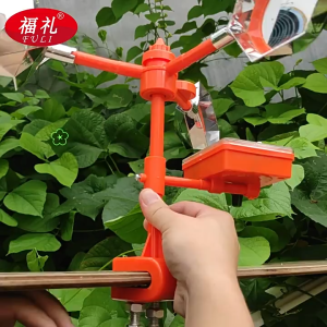 New Electronic Bird Repellent Solar bird repellent bird scarer Wind voice bird repellent 360 ° Solar charging bird repellent