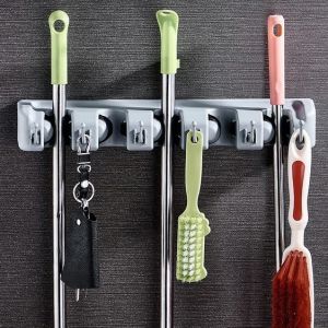 ที่แขวนเอนกประสงค์ ที่แขวนจัดระเบียบ เก็บไม้ถูพื้น เก็บไม้กวาด ติดผนัง ด้วยน็อตแน่น รับน้ำหนักได้มาก พร้อมสต็อก