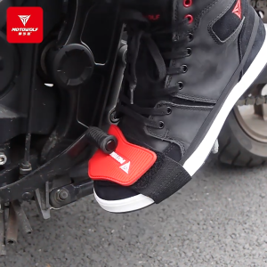 MOTOWOLF MDL 1907 แผ่นยางป้องกันรองเท้าเป็นรอย สำหรับมอเตอร์ไซค์ วัสดุคุณภาพสูง