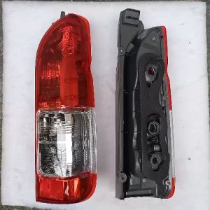 ĐÈN HẬU/PHANH TOYOTA HIACE 2018 RH+ LH(ĐUÔI ĐÈN HALOGEN)