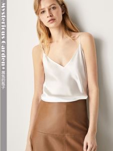 เสื้อกั๊กผ้าซาตินไหมคอวีสีขาวสำหรับใส่กลางแจ้ง ชุดชั้นในผ้าไหมสีขาว ชุดทำงาน ผ้าไหมสังเคราะห์ ฤดูร้อน สำหรับผู้หญิง